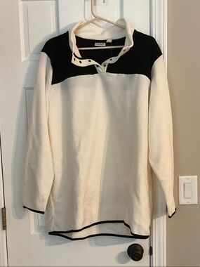 Avenue Cream and Black Snap-Front Pullover Fleece